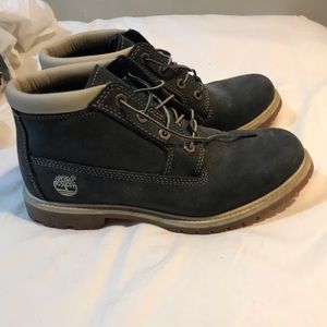 NAVY TIMBERLAND BOOTS